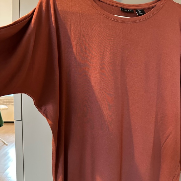Tahari Rust Top - Picture 3 of 3